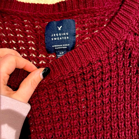 Size S American eagle sweater - Picture 2 of 2